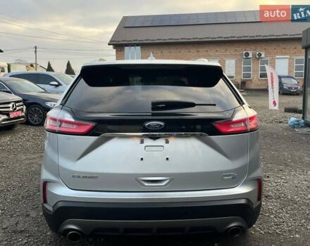 Сірий Форд Едж, об'ємом двигуна 2 л та пробігом 167 тис. км за 14300 $, фото 3 на Automoto.ua