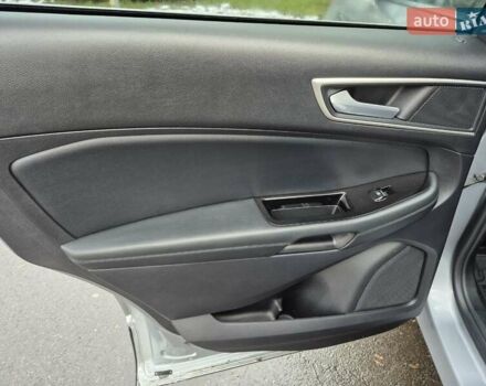 Серый Форд Эдж, объемом двигателя 2 л и пробегом 143 тыс. км за 16500 $, фото 21 на Automoto.ua