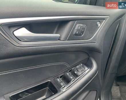 Серый Форд Эдж, объемом двигателя 2 л и пробегом 66 тыс. км за 20500 $, фото 21 на Automoto.ua