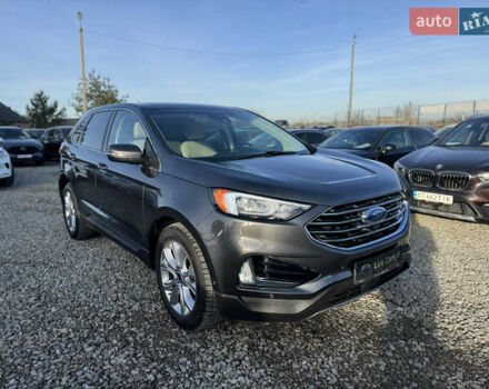 Сірий Форд Едж, об'ємом двигуна 2 л та пробігом 122 тис. км за 19500 $, фото 3 на Automoto.ua