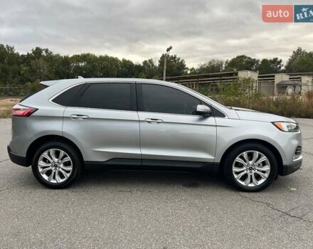 Серый Форд Эдж, объемом двигателя 2 л и пробегом 78 тыс. км за 16500 $, фото 6 на Automoto.ua