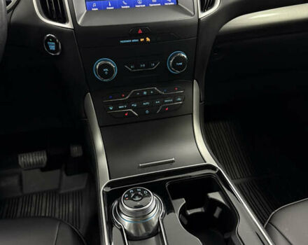 Серый Форд Эдж, объемом двигателя 2 л и пробегом 90 тыс. км за 20500 $, фото 23 на Automoto.ua