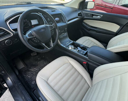 Серый Форд Эдж, объемом двигателя 2 л и пробегом 136 тыс. км за 18800 $, фото 19 на Automoto.ua