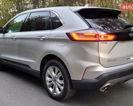 Сірий Форд Едж, об'ємом двигуна 2 л та пробігом 47 тис. км за 16600 $, фото 2 на Automoto.ua