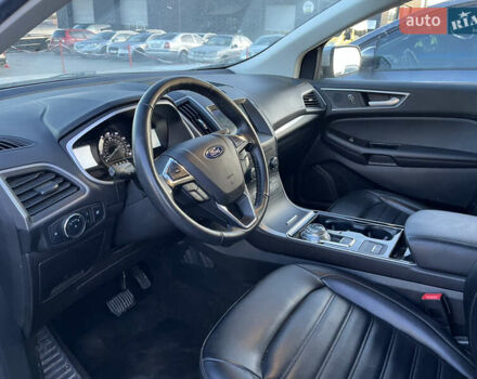 Сірий Форд Едж, об'ємом двигуна 2 л та пробігом 129 тис. км за 12800 $, фото 6 на Automoto.ua