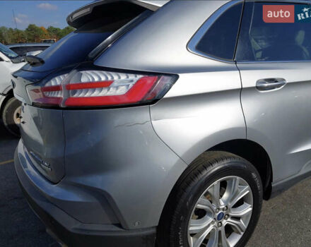 Серый Форд Эдж, объемом двигателя 2 л и пробегом 213 тыс. км за 14500 $, фото 4 на Automoto.ua