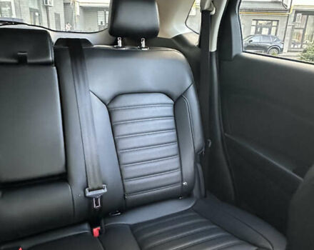 Серый Форд Эдж, объемом двигателя 2 л и пробегом 123 тыс. км за 17300 $, фото 27 на Automoto.ua