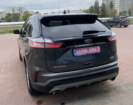 Серый Форд Эдж, объемом двигателя 2 л и пробегом 151 тыс. км за 18699 $, фото 5 на Automoto.ua