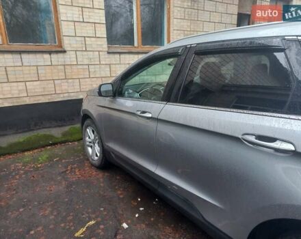 Серый Форд Эдж, объемом двигателя 2 л и пробегом 28 тыс. км за 21999 $, фото 11 на Automoto.ua