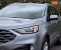 Сірий Форд Едж, об'ємом двигуна 2 л та пробігом 130 тис. км за 20999 $, фото 4 на Automoto.ua