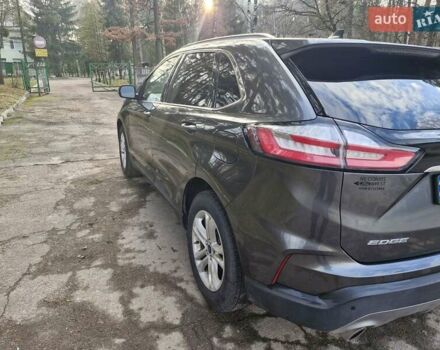 Серый Форд Эдж, объемом двигателя 2 л и пробегом 98 тыс. км за 17800 $, фото 5 на Automoto.ua