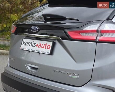 Сірий Форд Едж, об'ємом двигуна 2 л та пробігом 130 тис. км за 20999 $, фото 16 на Automoto.ua