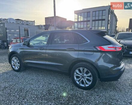 Сірий Форд Едж, об'ємом двигуна 2 л та пробігом 122 тис. км за 19500 $, фото 10 на Automoto.ua