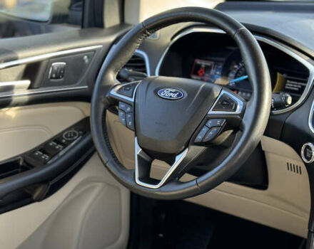 Сірий Форд Едж, об'ємом двигуна 2 л та пробігом 122 тис. км за 19500 $, фото 40 на Automoto.ua