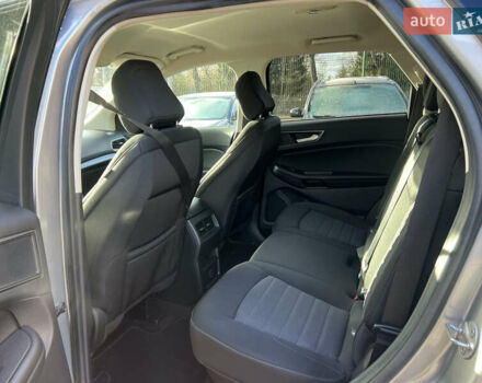 Сірий Форд Едж, об'ємом двигуна 2 л та пробігом 55 тис. км за 18900 $, фото 7 на Automoto.ua