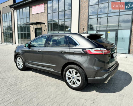 Форд Эдж 2020 в Тернополе на Automoto.ua Серый Форд Эдж, объемом двигателя 2 л и пробегом 52 тыс. км за 25500 $, фото 6 на Automoto.ua