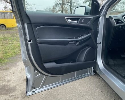 Серый Форд Эдж, объемом двигателя 2 л и пробегом 59 тыс. км за 18200 $, фото 19 на Automoto.ua