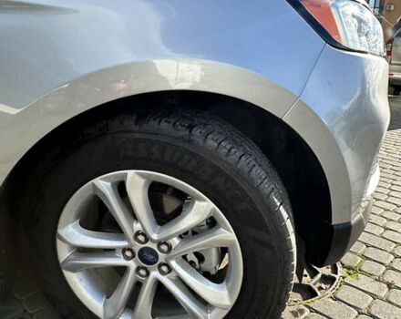 Сірий Форд Едж, об'ємом двигуна 2 л та пробігом 123 тис. км за 17600 $, фото 5 на Automoto.ua