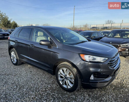 Сірий Форд Едж, об'ємом двигуна 2 л та пробігом 122 тис. км за 19500 $, фото 17 на Automoto.ua