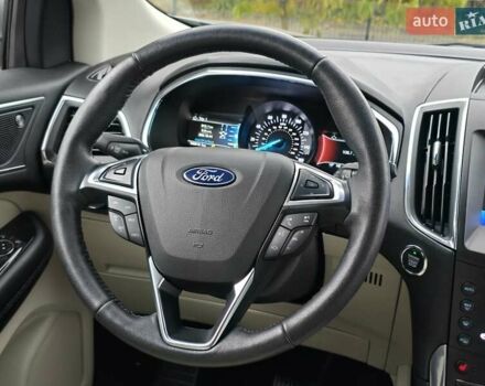 Сірий Форд Едж, об'ємом двигуна 2 л та пробігом 130 тис. км за 20999 $, фото 36 на Automoto.ua