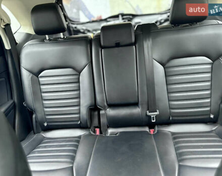 Форд Едж 2020 у Харкові на Automoto.ua Сірий Форд Едж, об'ємом двигуна 0 л та пробігом 25 тис. км за 16000 $, фото 36 на Automoto.ua