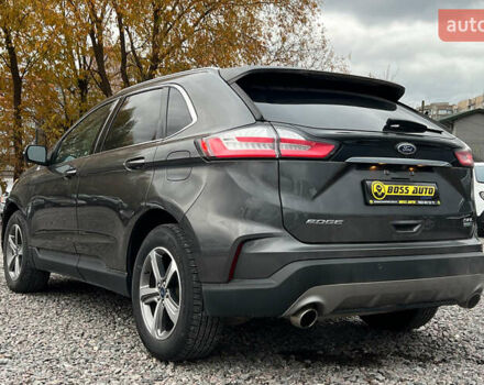 Серый Форд Эдж, объемом двигателя 2 л и пробегом 70 тыс. км за 19800 $, фото 3 на Automoto.ua