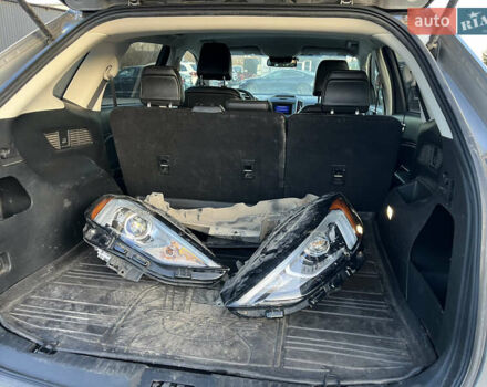 Сірий Форд Едж, об'ємом двигуна 2 л та пробігом 129 тис. км за 12800 $, фото 15 на Automoto.ua