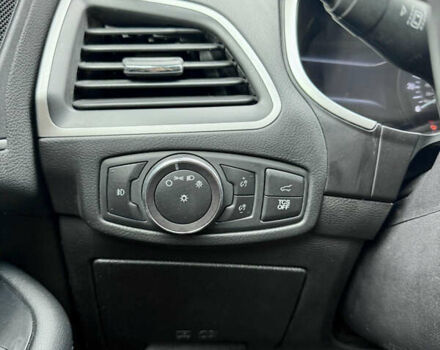 Форд Едж 2020 у Харкові на Automoto.ua Сірий Форд Едж, об'ємом двигуна 0 л та пробігом 25 тис. км за 16000 $, фото 34 на Automoto.ua