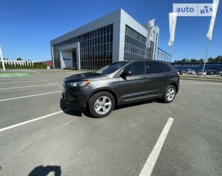 Сірий Форд Едж, об'ємом двигуна 2 л та пробігом 30 тис. км за 20500 $, фото 3 на Automoto.ua