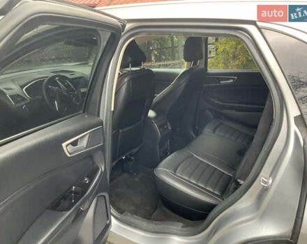 Серый Форд Эдж, объемом двигателя 2 л и пробегом 150 тыс. км за 15900 $, фото 8 на Automoto.ua