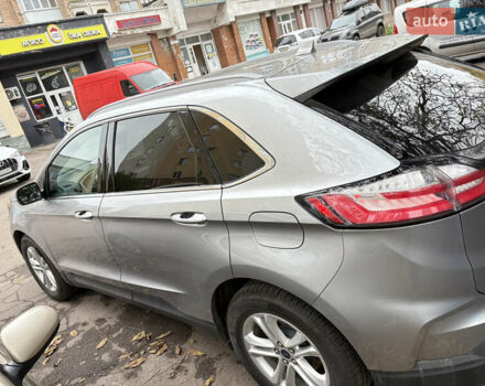 Сірий Форд Едж, об'ємом двигуна 2 л та пробігом 134 тис. км за 19500 $, фото 4 на Automoto.ua