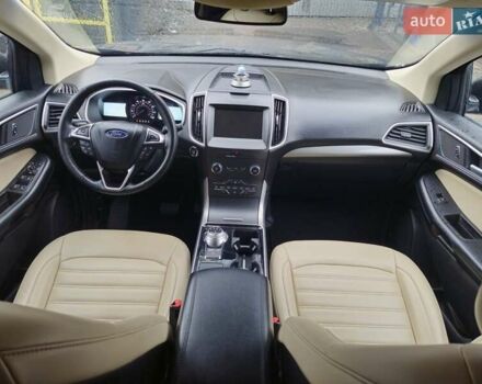 Серый Форд Эдж, объемом двигателя 2 л и пробегом 98 тыс. км за 17800 $, фото 10 на Automoto.ua