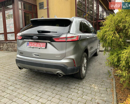 Серый Форд Эдж, объемом двигателя 2 л и пробегом 150 тыс. км за 15900 $, фото 5 на Automoto.ua