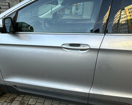 Серый Форд Эдж, объемом двигателя 2 л и пробегом 123 тыс. км за 17300 $, фото 17 на Automoto.ua