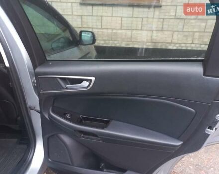 Серый Форд Эдж, объемом двигателя 2 л и пробегом 28 тыс. км за 21999 $, фото 6 на Automoto.ua