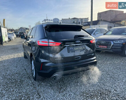 Сірий Форд Едж, об'ємом двигуна 2 л та пробігом 122 тис. км за 19500 $, фото 13 на Automoto.ua