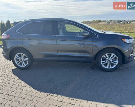 Серый Форд Эдж, объемом двигателя 2 л и пробегом 136 тыс. км за 18800 $, фото 3 на Automoto.ua