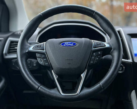 Серый Форд Эдж, объемом двигателя 2 л и пробегом 70 тыс. км за 19800 $, фото 7 на Automoto.ua