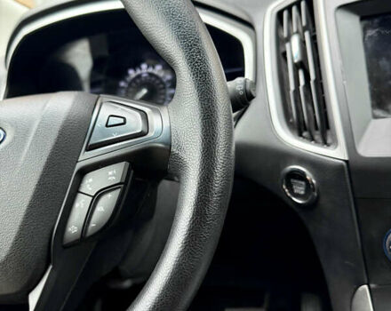 Форд Едж 2020 у Харкові на Automoto.ua Сірий Форд Едж, об'ємом двигуна 0 л та пробігом 25 тис. км за 16000 $, фото 37 на Automoto.ua