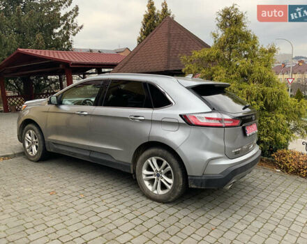 Серый Форд Эдж, объемом двигателя 2 л и пробегом 150 тыс. км за 15900 $, фото 3 на Automoto.ua