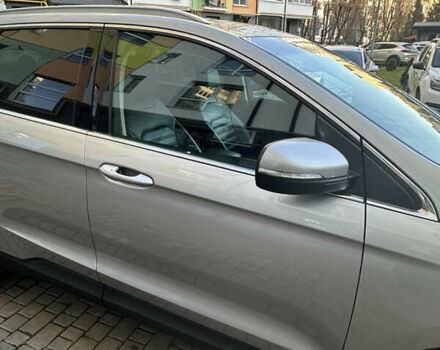 Серый Форд Эдж, объемом двигателя 2 л и пробегом 123 тыс. км за 17300 $, фото 6 на Automoto.ua