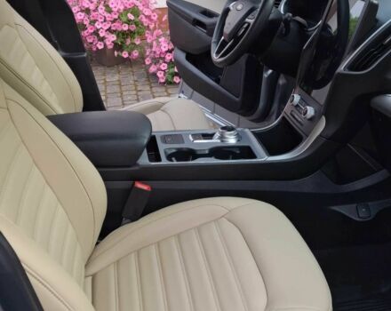 Сірий Форд Едж, об'ємом двигуна 0 л та пробігом 41 тис. км за 13400 $, фото 6 на Automoto.ua
