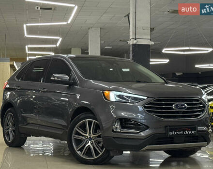 Серый Форд Эдж, объемом двигателя 2 л и пробегом 46 тыс. км за 23999 $, фото 2 на Automoto.ua