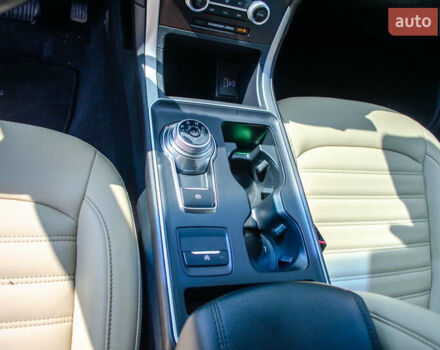 Серый Форд Эдж, объемом двигателя 2 л и пробегом 174 тыс. км за 18000 $, фото 8 на Automoto.ua