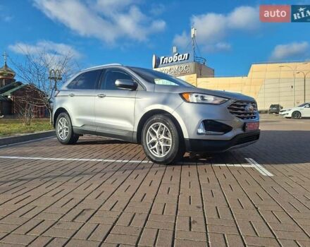 Сірий Форд Едж, об'ємом двигуна 2 л та пробігом 110 тис. км за 17499 $, фото 4 на Automoto.ua