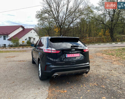 Серый Форд Эдж, объемом двигателя 2 л и пробегом 129 тыс. км за 18999 $, фото 7 на Automoto.ua