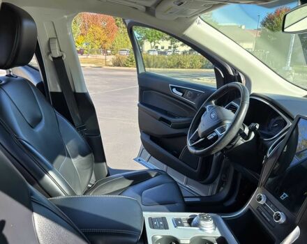 Сірий Форд Едж, об'ємом двигуна 2 л та пробігом 26 тис. км за 11200 $, фото 10 на Automoto.ua