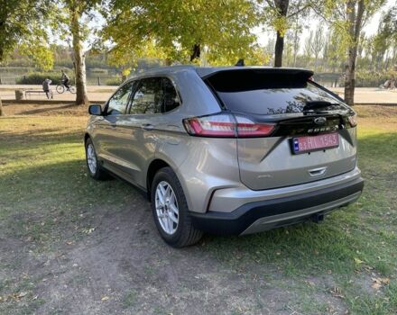 Серый Форд Эдж, объемом двигателя 2 л и пробегом 140 тыс. км за 22500 $, фото 3 на Automoto.ua