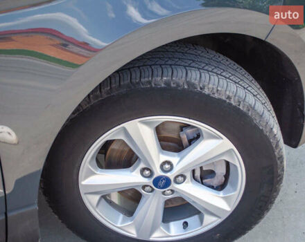 Серый Форд Эдж, объемом двигателя 2 л и пробегом 174 тыс. км за 18000 $, фото 11 на Automoto.ua