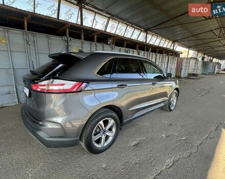 Серый Форд Эдж, объемом двигателя 2 л и пробегом 111 тыс. км за 22300 $, фото 7 на Automoto.ua